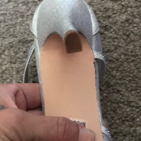 De Blossom collection size 8/1/2 slightly used - Picture 4 of 7